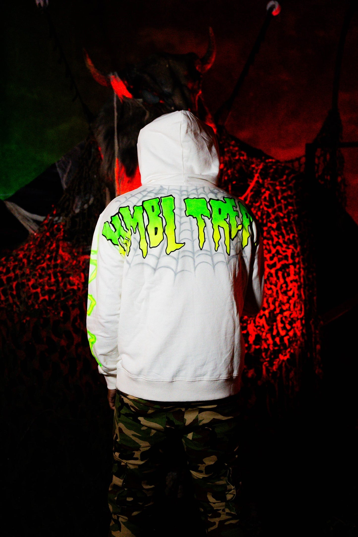 Halloween airbrush hoodie volume 1